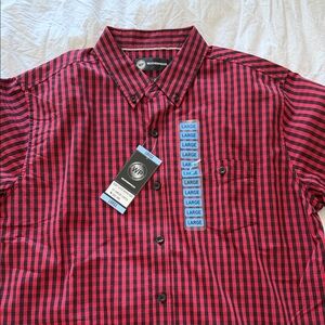 Weatherproof Men's Red and Black Plaid Shirt